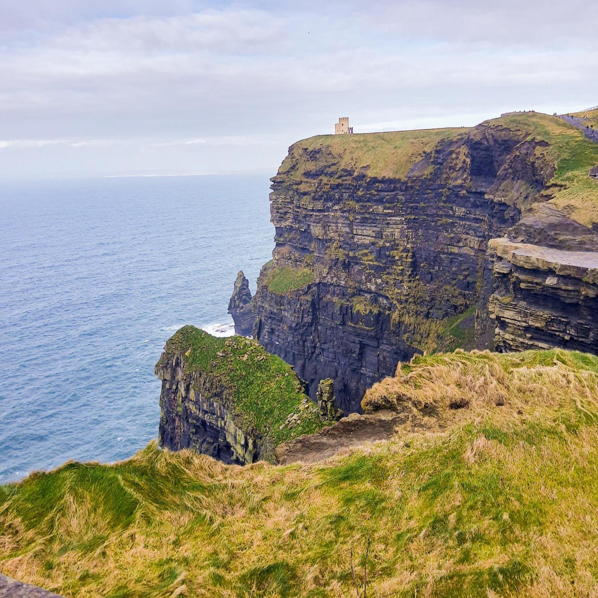 Cliffs Of Moher Hotel Liscannor Exterior photo